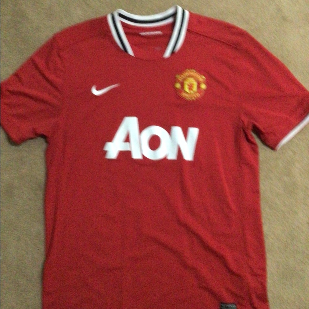 Manchester United 2011/2012 Home Jersey